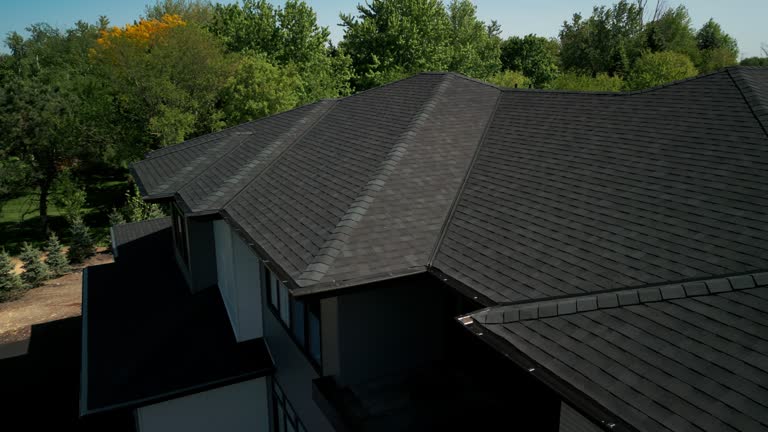 Best Roof Maintenance and Cleaning  in La Paloma, TX